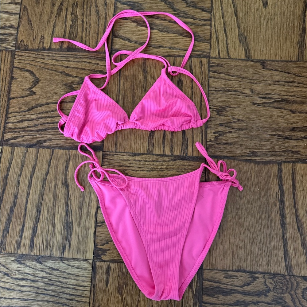 Wild Fable Hot Pink Ribbed Tie-Side Bikini Set, size small